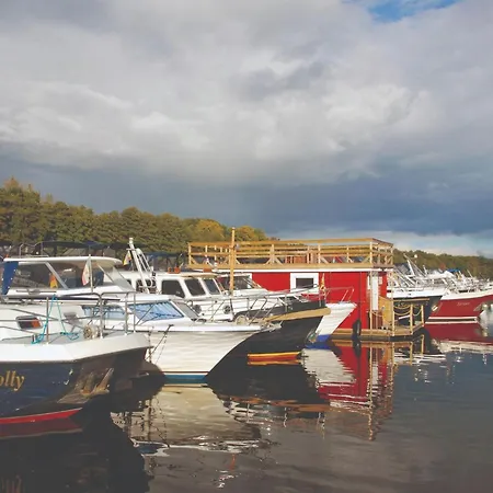 In Am Mueritzsee 公寓